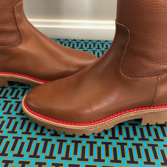💖✨🎉 HOST PICK 💖✨🎉  Tory Burch Miller Lug Sole Boots  🎉🎊🎉 - Picture 6 of 8